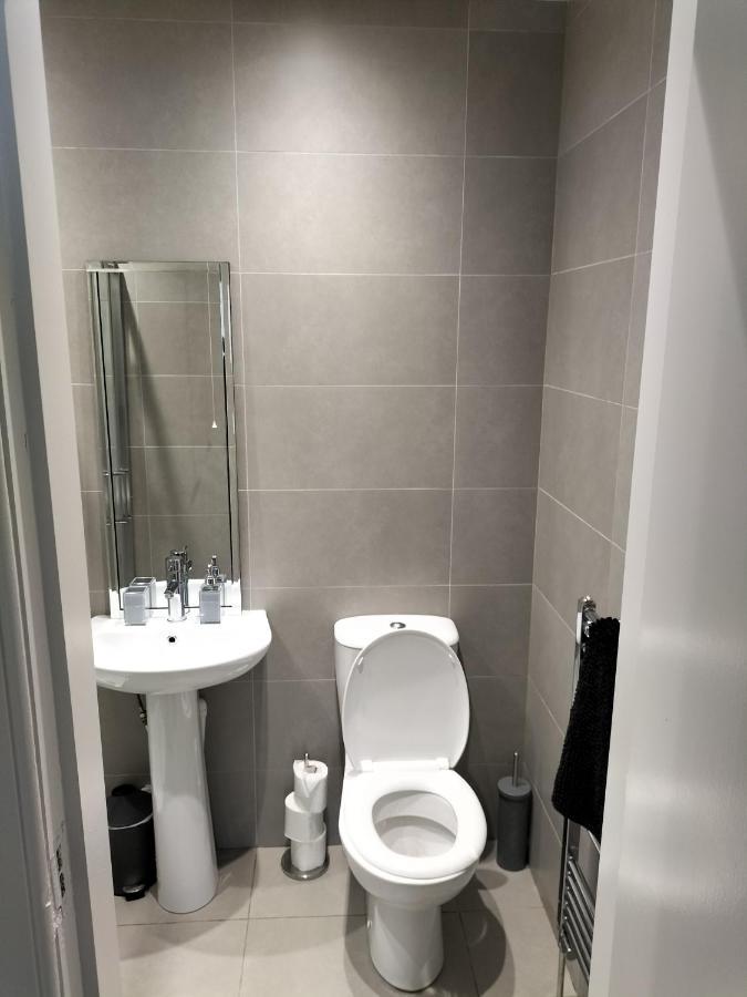 Maze Great Escape Apartment Ayr Ngoại thất bức ảnh