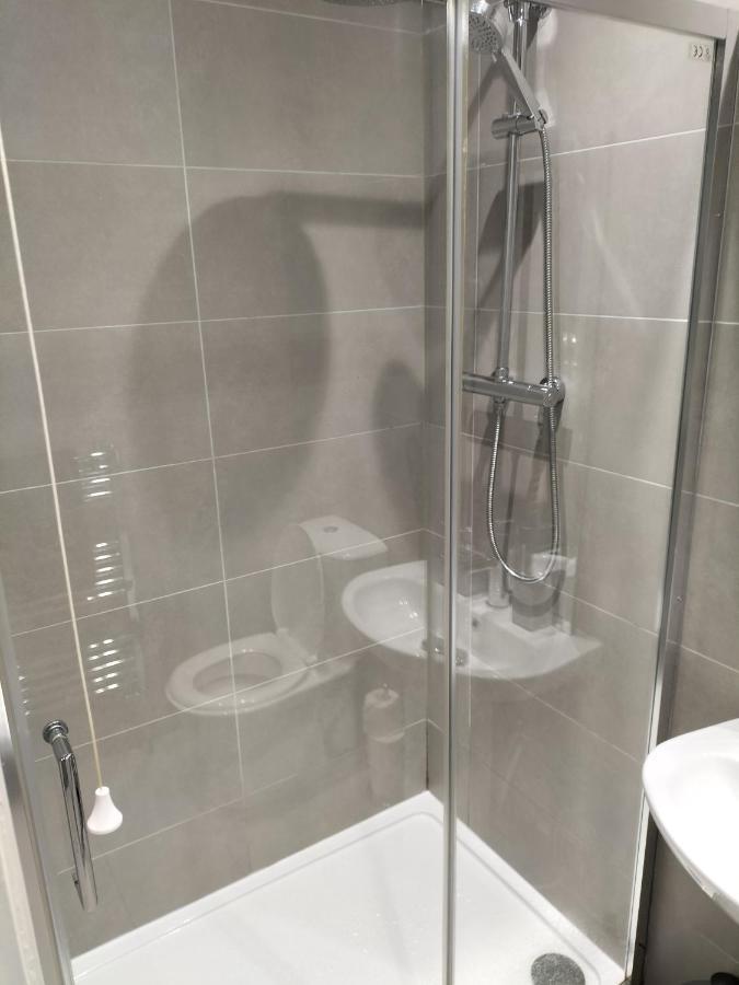 Maze Great Escape Apartment Ayr Ngoại thất bức ảnh